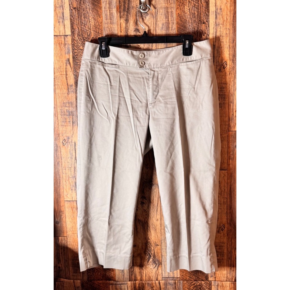 Dockers Collection Mid Rise Curvy Capri Pants Women's Size 8‎